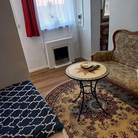 Bungalow Hugo Oppach Eksteriør billede